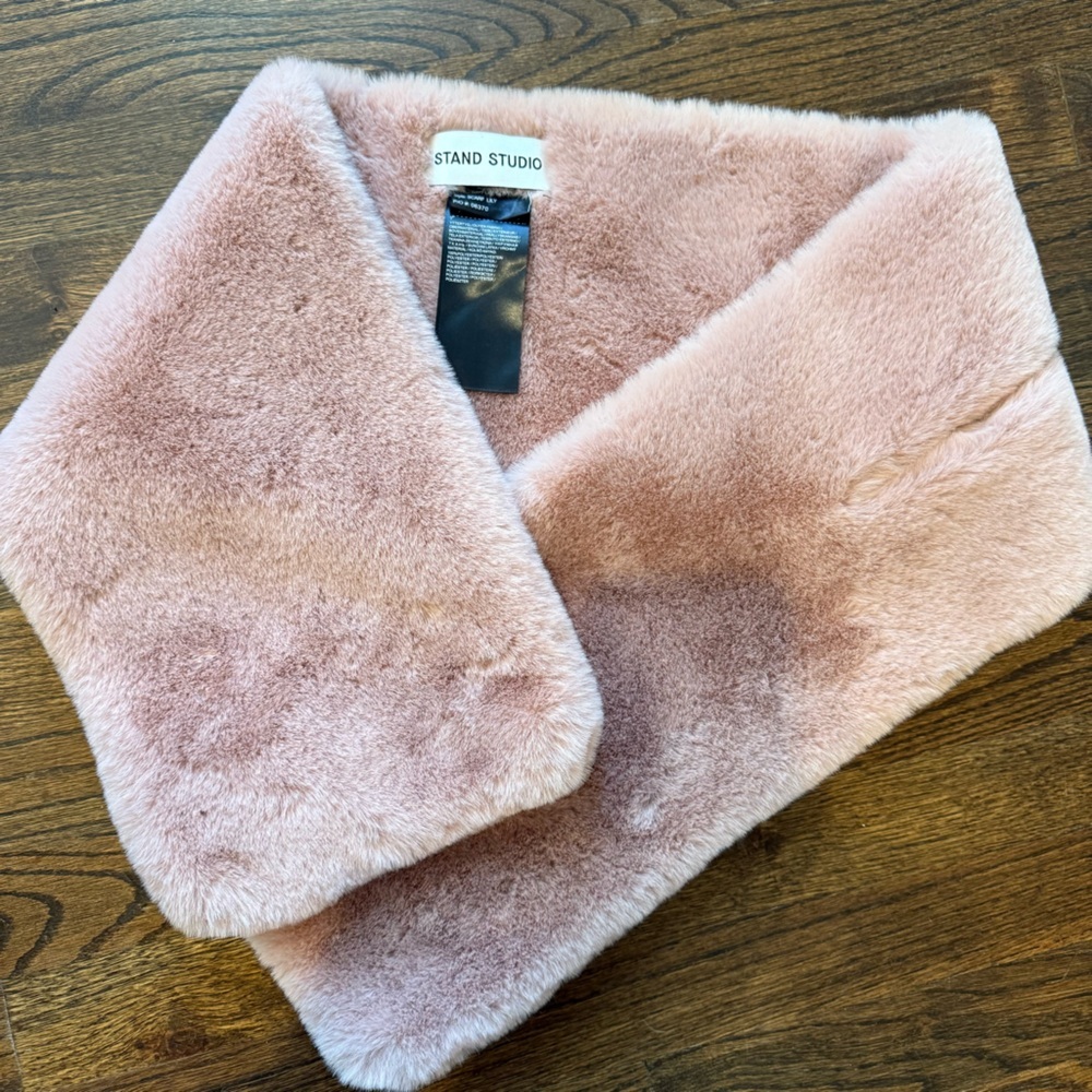 Stand Studio Blush Faux Fur Scarf